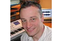 Eliot Pister at keyboard